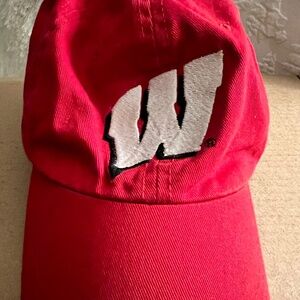 Wisconsin Badgers Baseball Cap